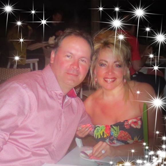 Meet your Posher, Melissa - Picture 1 of 1